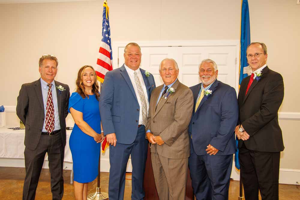 Welcome to the new and returning Council and Mayor for 2024-2028! We look forward to making Madisonville even greater!